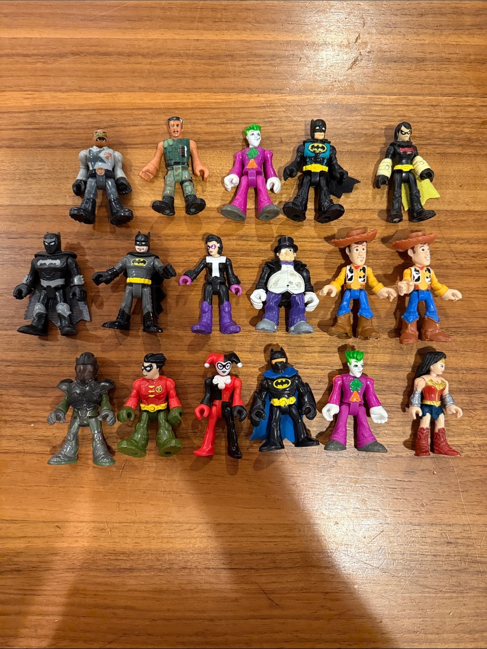 Imaginext Action Figure Lot of 17